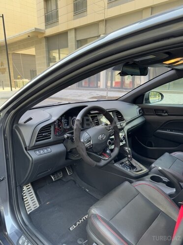 Hyundai Elantra 2019, 72,300 km - 1.6 л - Bakı