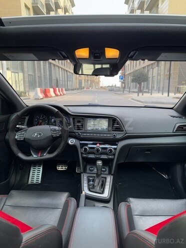 Hyundai Elantra 2019, 72,300 km - 1.6 л - Bakı