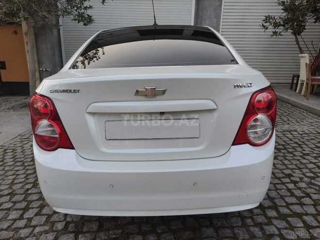 Chevrolet Aveo-7