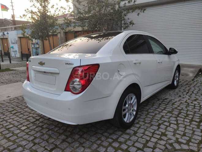 Chevrolet Aveo-4