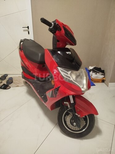 Yadea  2023, 5,500 km - 0.0 л - Bakı
