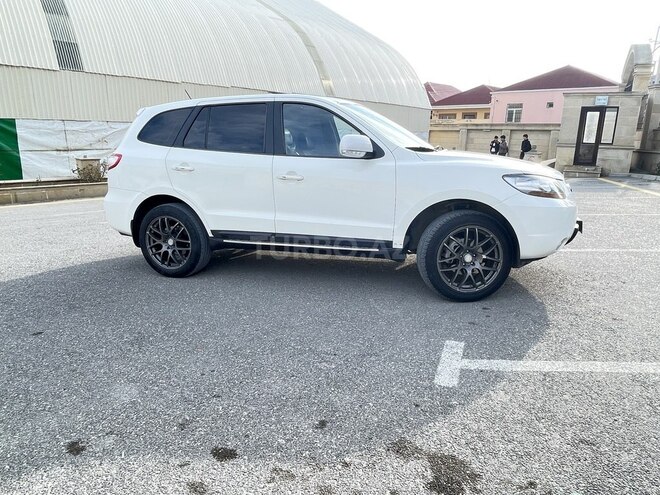Hyundai Santa Fe 2009, 261,300 km - 2.0 л - Bakı