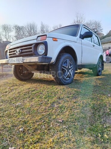 LADA (VAZ) Niva 2000, 111,117 km - 1.7 l - Quba