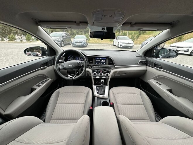 Hyundai Elantra 2019, 45,500 km - 2.0 l - Bakı