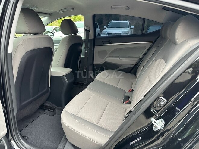 Hyundai Elantra 2019, 45,500 km - 2.0 l - Bakı