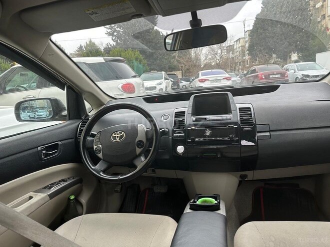 Toyota Prius 2008, 282,529 km - 1.5 l - Bakı
