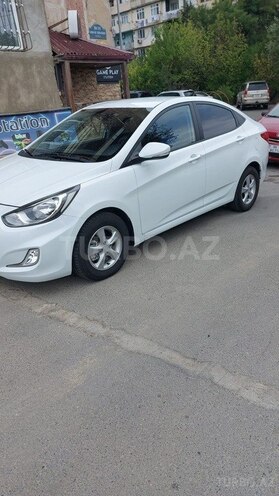 Hyundai Accent 2013, 250,000 km - 1.6 l - Bakı