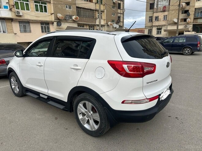 Kia Sportage 2011, 180,000 km - 2.0 л - Bakı