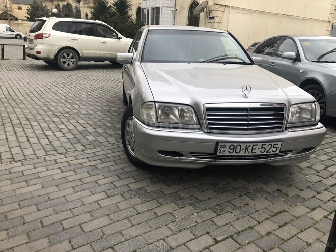 Mercedes C 200 1998, 330,000 km - 2.0 l - Bakı