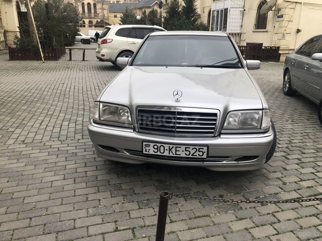 Mercedes C 200 1998, 330,000 km - 2.0 l - Bakı