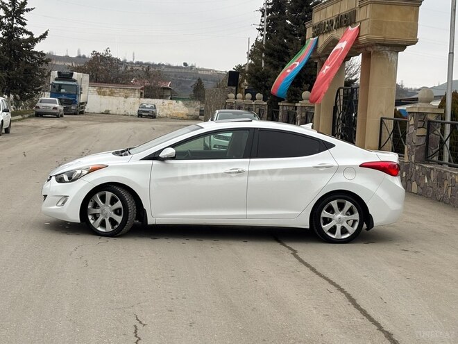 Hyundai Elantra 2012, 233,355 km - 1.8 л - Quba
