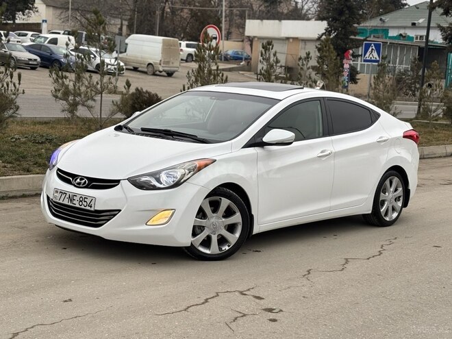 Hyundai Elantra 2012, 233,355 km - 1.8 л - Quba