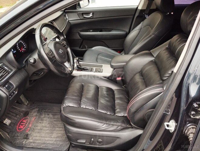Kia K5-11