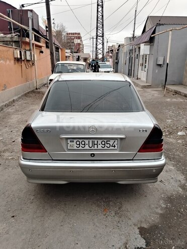 Mercedes C 220 d 1999, 280,779 km - 2.2 l - Bakı