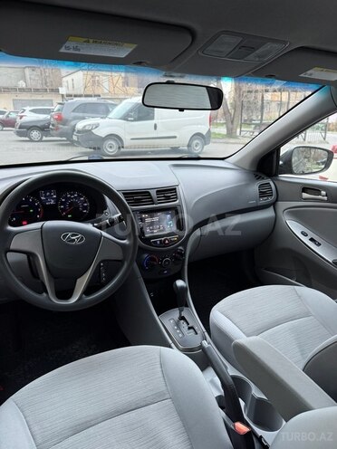 Hyundai Accent 2017, 199,000 km - 1.6 l - Bakı