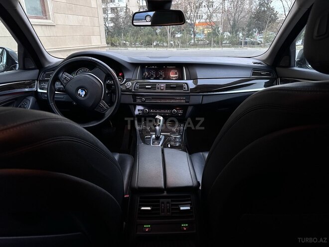 BMW 520 2015, 228,000 km - 2.0 l - Bakı