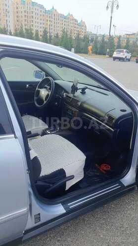 Volkswagen Passat 2002, 406,000 km - 1.8 l - Sumqayıt