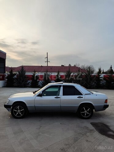 Mercedes 190 1992, 425,000 km - 1.8 л - Sabirabad