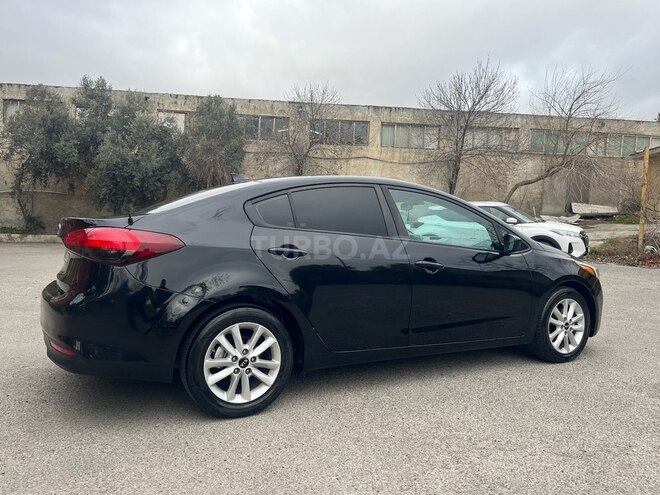 Kia Cerato-4