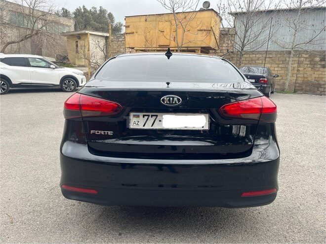 Kia Cerato-6