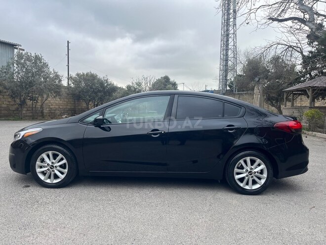 Kia Cerato-7