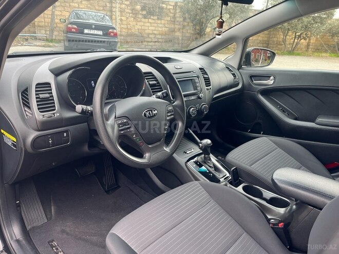 Kia Cerato-14
