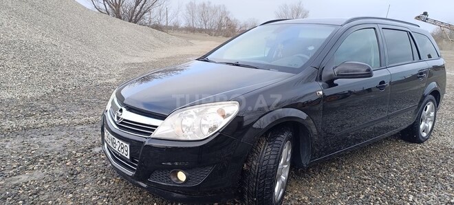 Opel Astra 2007, 265,000 km - 1.6 л - Quba