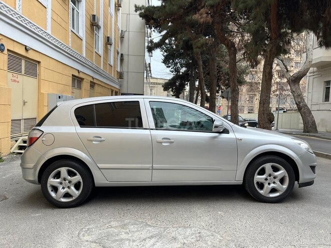 Opel Astra-4