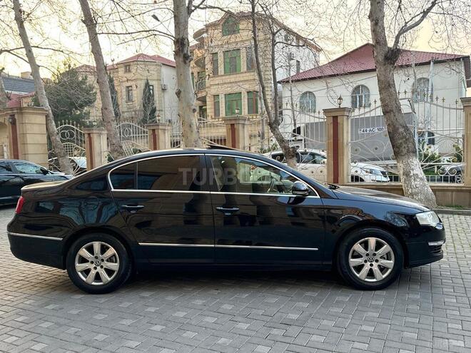 Volkswagen Passat 2005, 228,000 km - 2.0 l - Bakı