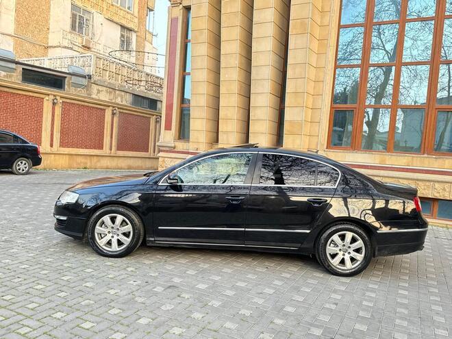 Volkswagen Passat 2005, 228,000 km - 2.0 l - Bakı
