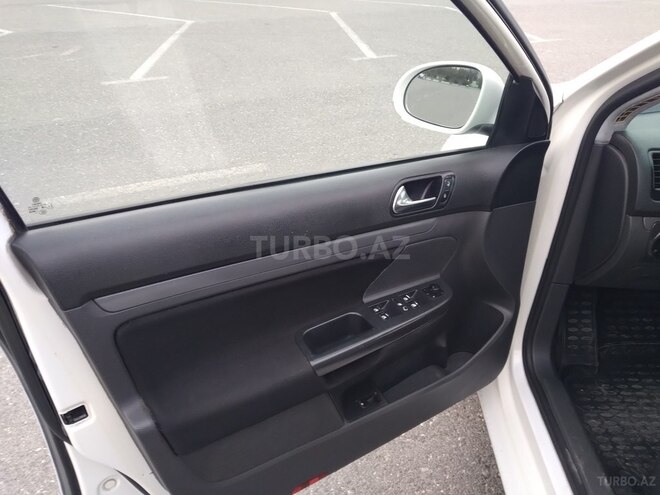 Volkswagen Jetta 2009, 296,250 km - 1.6 l - Sumqayıt