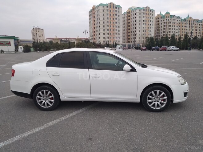 Volkswagen Jetta 2009, 296,250 km - 1.6 l - Sumqayıt