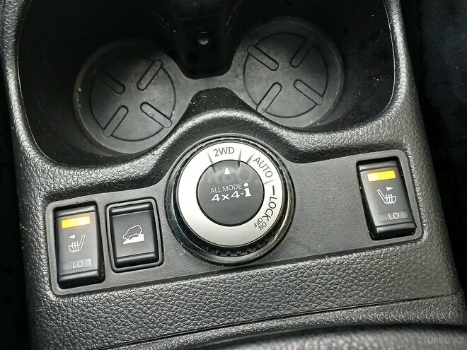 Nissan X-Trail 2015, 87,000 km - 2.0 l - Bakı