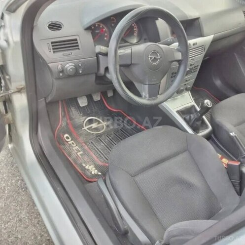 Opel Astra 2009, 190,000 km - 1.4 l - İsmayıllı