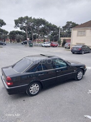 Mercedes C 220 1995, 220,000 km - 2.2 l - Bakı
