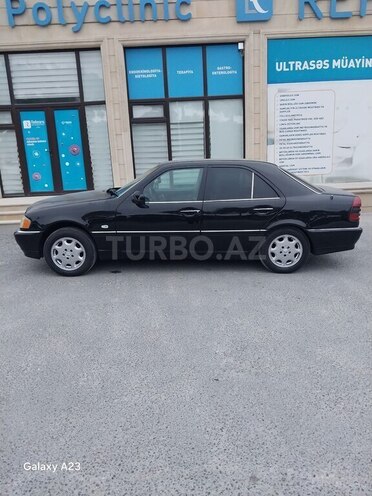 Mercedes C 220 1995, 220,000 km - 2.2 l - Bakı