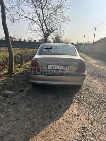 Opel Vectra 1998, 393,403 km - 1.6 l - Masallı