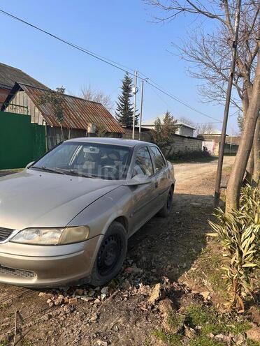 Opel Vectra 1998, 393,403 km - 1.6 l - Masallı