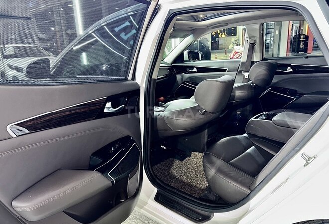 Kia K7-32