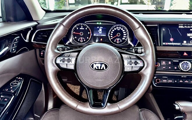 Kia K7-23