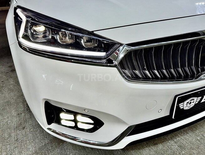 Kia K7-19