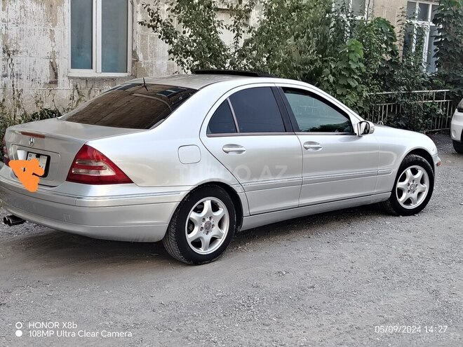 Mercedes C 200 2001, 285,000 km - 2.0 l - Bakı