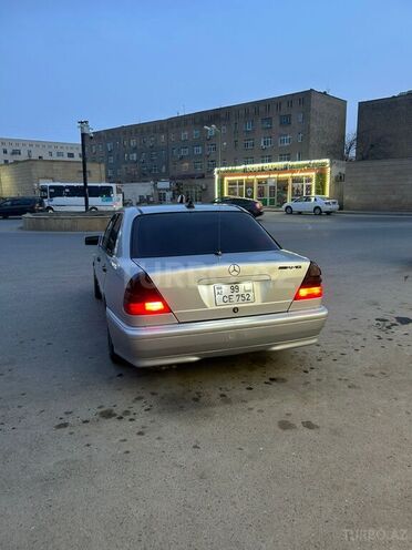 Mercedes C 230 2000, 250,000 km - 2.3 l - Bakı