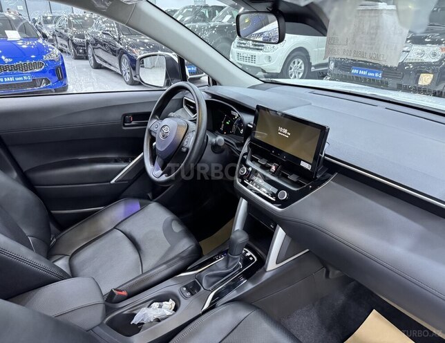 Toyota Corolla Cross-10