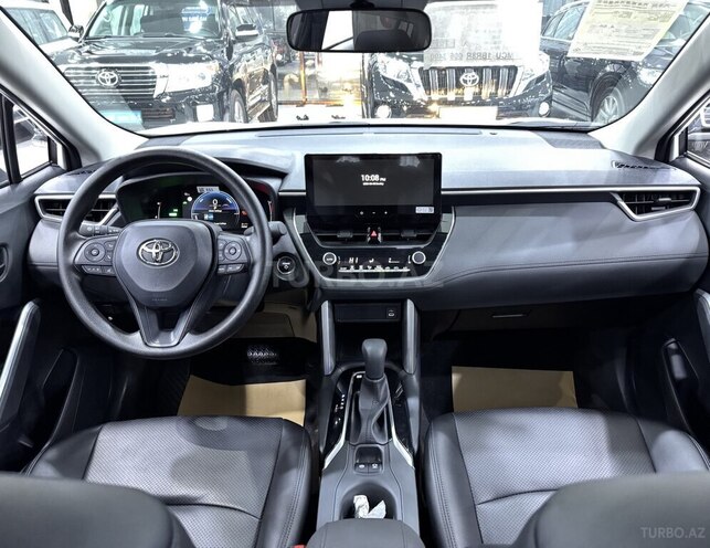 Toyota Corolla Cross-8