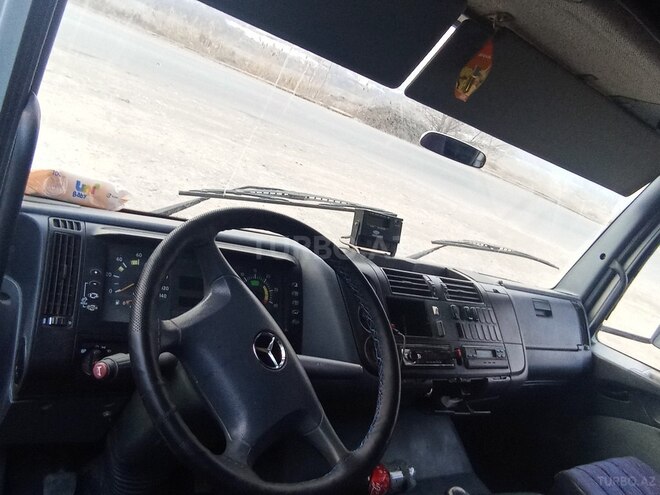 Mercedes Atego 1528 2002, 400,000 km - 6.4 l - Şəmkir