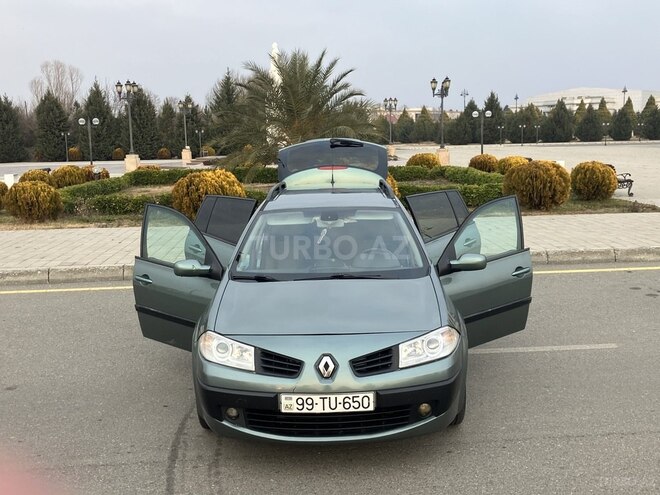 Renault Megane-8