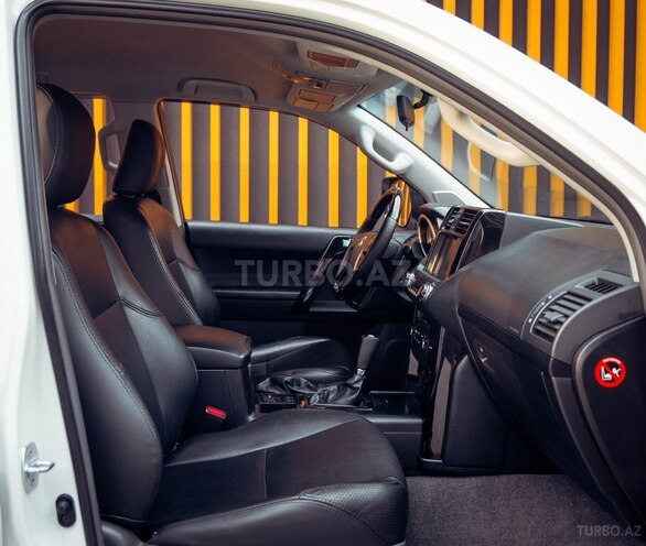 Toyota Land Cruiser Prado 2014, 124,000 km - 2.7 л - Bakı