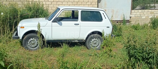 LADA (VAZ) Niva 2011, 154,213 km - 1.7 l - Lerik
