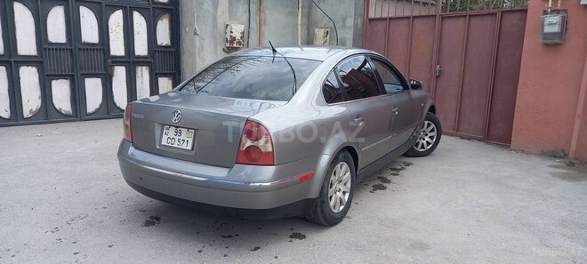 Volkswagen Passat 2001, 283,000 km - 1.8 l - Bakı